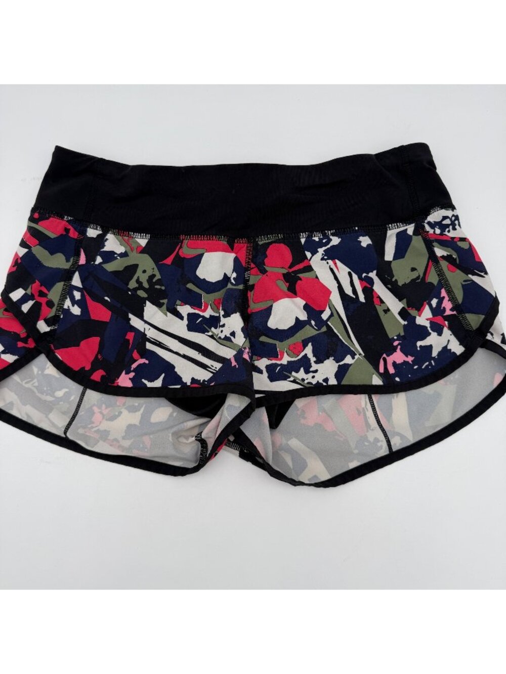 Lululemon Speed Up Shorts Abstract Mulit-Color Womens Running Athletic Waist 28”